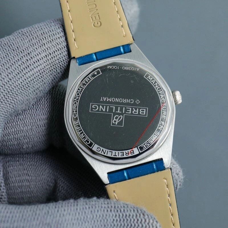 Sporty BREITLING Watches 178067