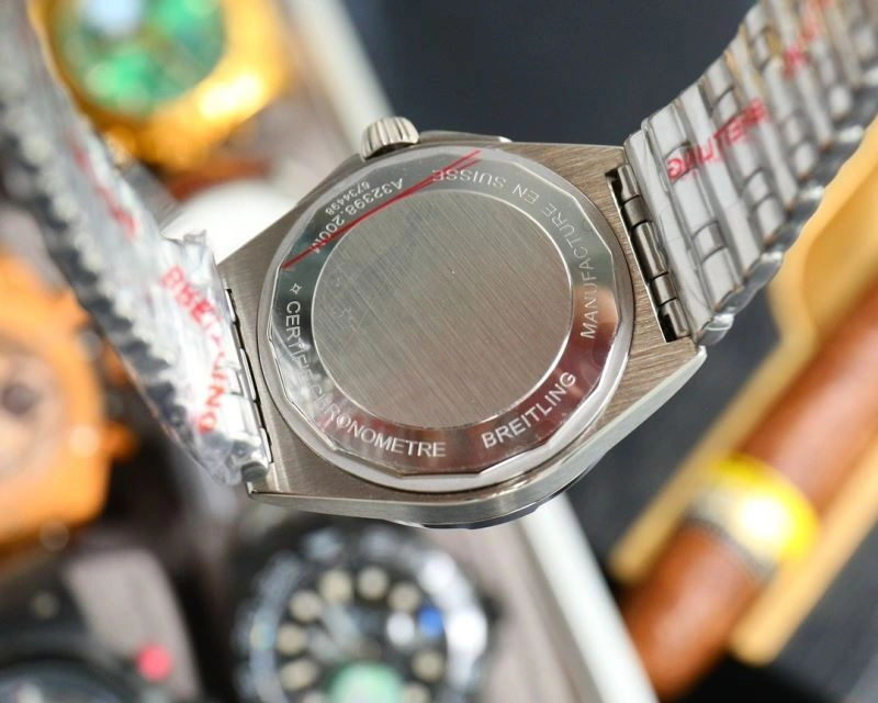 BREITLING Watches TechFriendly 178035