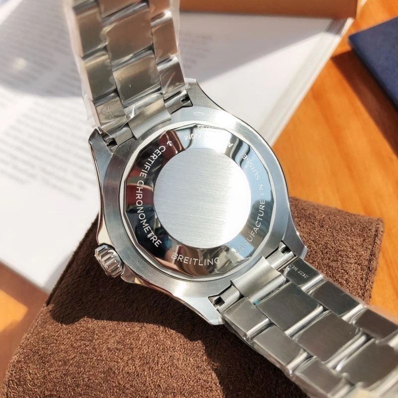 UrbanChic BREITLING Watches 177965