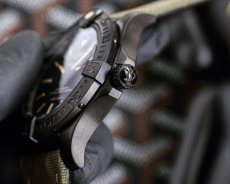 UrbanChic BREITLING Watches 177963