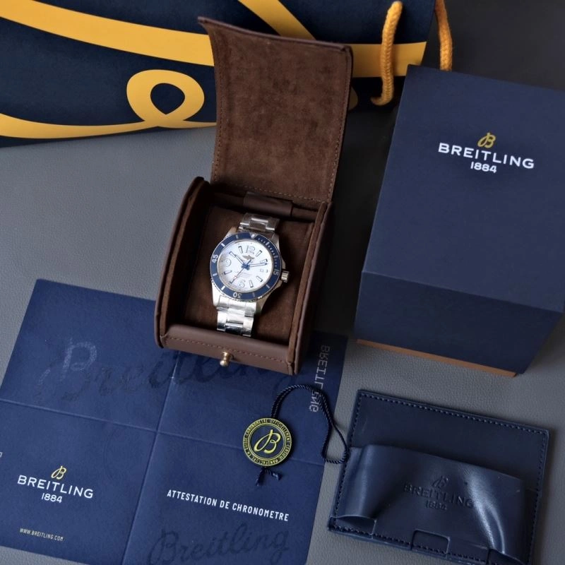 Snug BREITLING Watches 177939