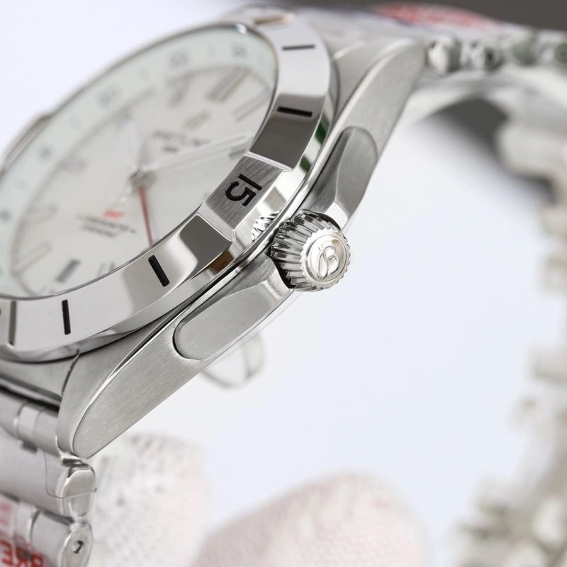 Contemporary BREITLING Watches 177891