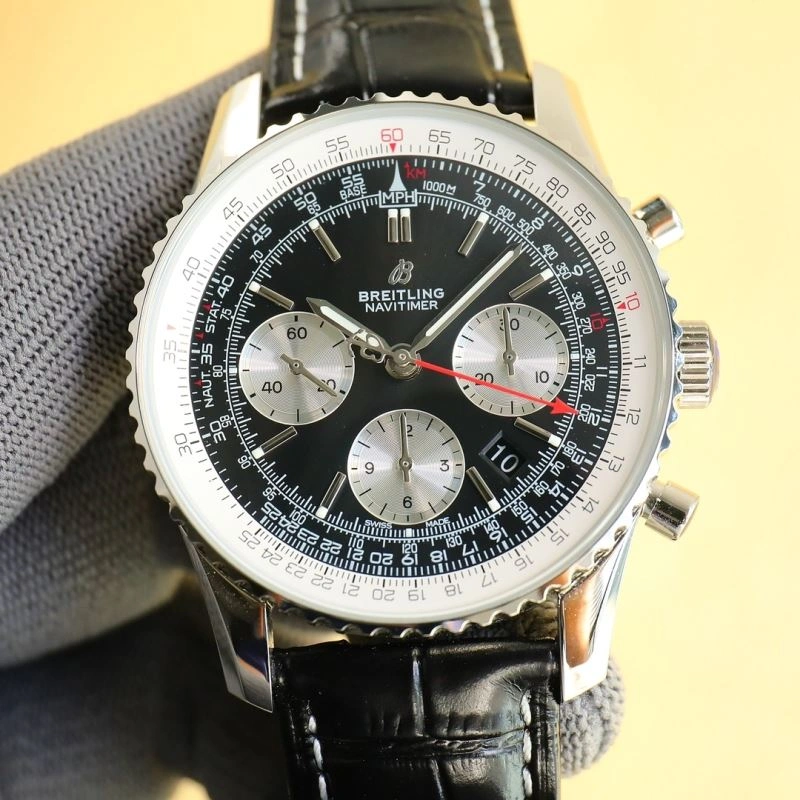 Vibrant BREITLING Watches 177795