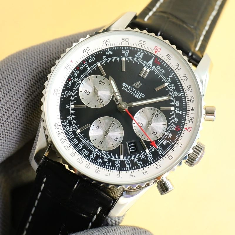 Vibrant BREITLING Watches 177795