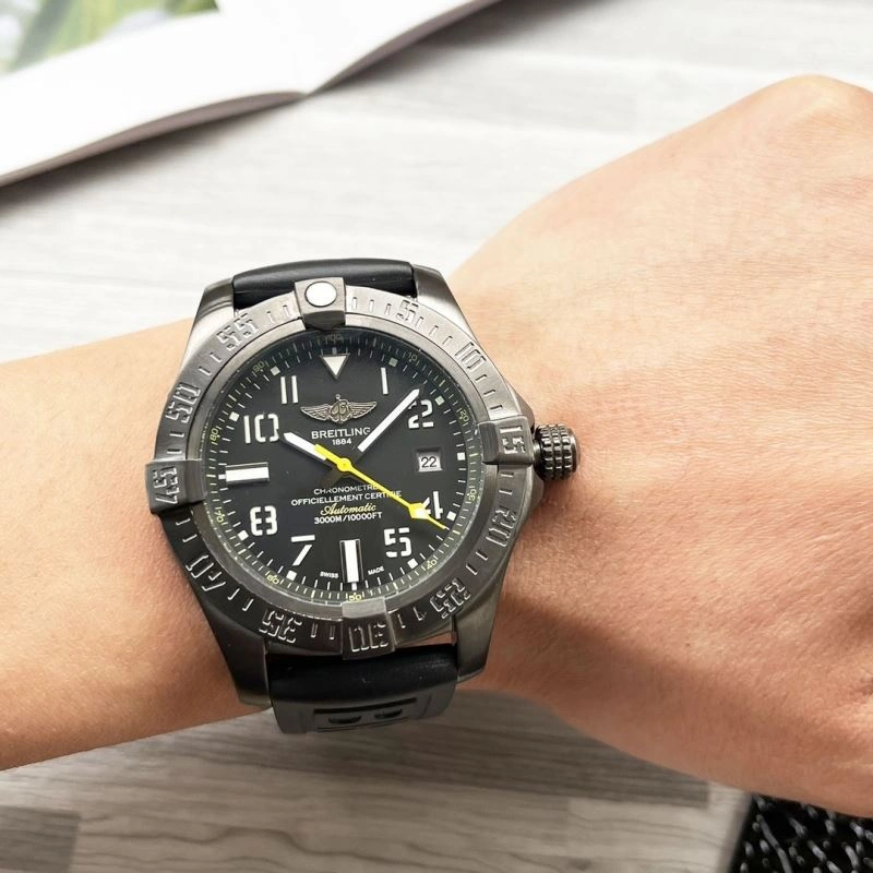 Bold BREITLING Watches 177739