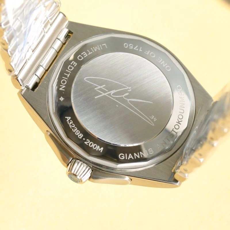 Snug BREITLING Watches 177677
