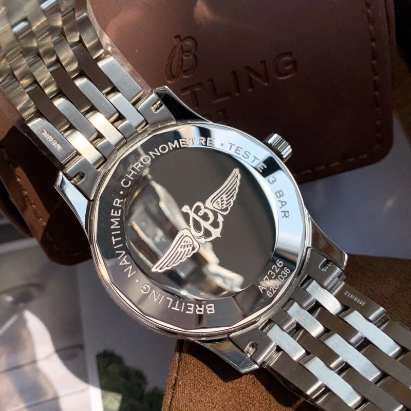 Elegant BREITLING Watches 177690