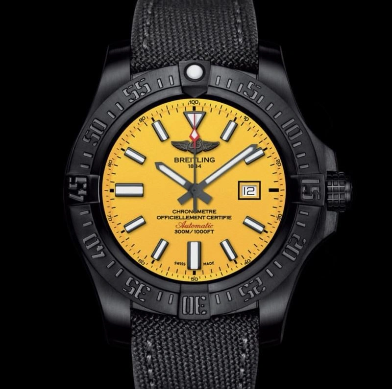Versatile BREITLING Watches 177632