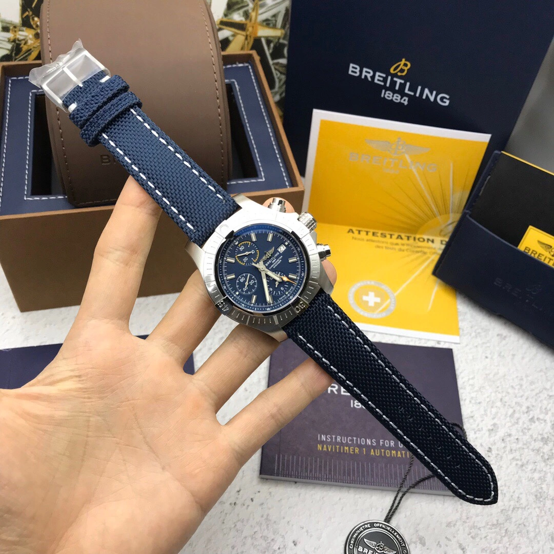 EyeCatching BREITLING Watches 177569