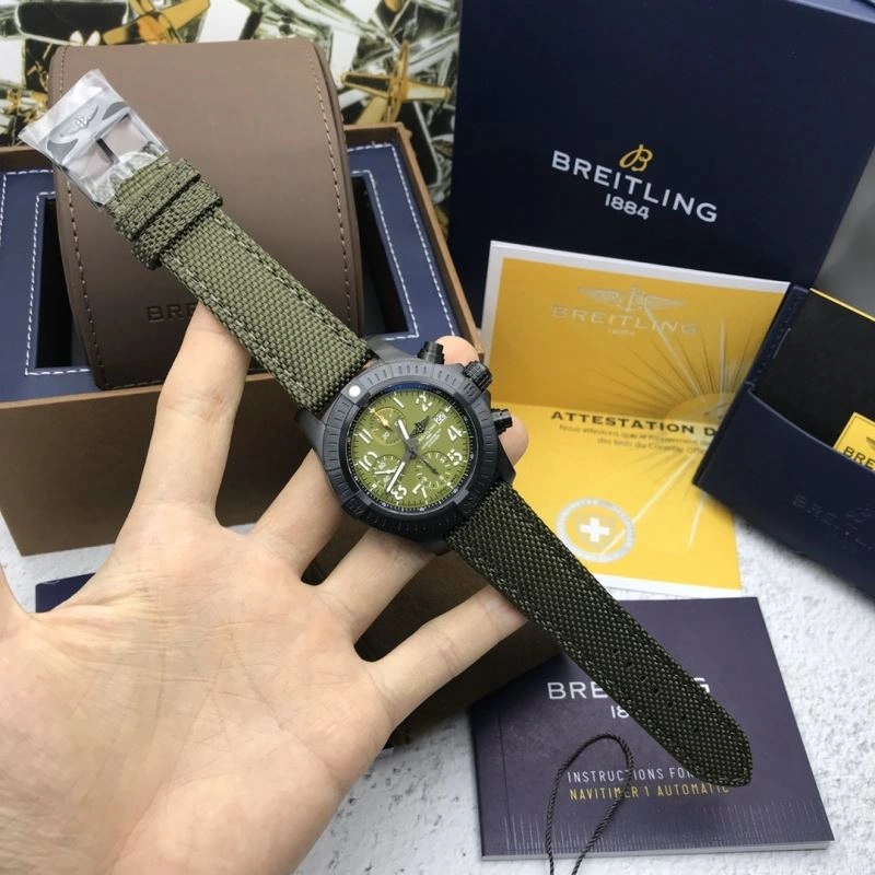 Vibrant BREITLING Watches 177572