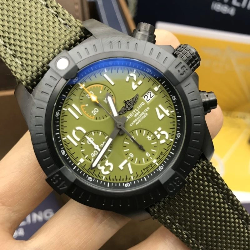 Vibrant BREITLING Watches 177572