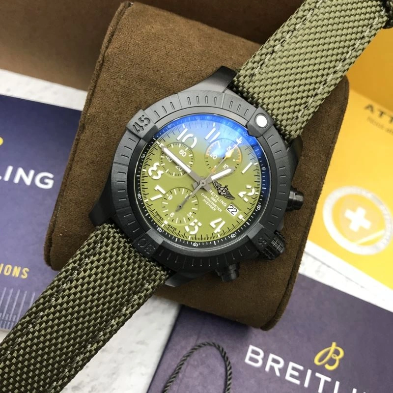Vibrant BREITLING Watches 177572