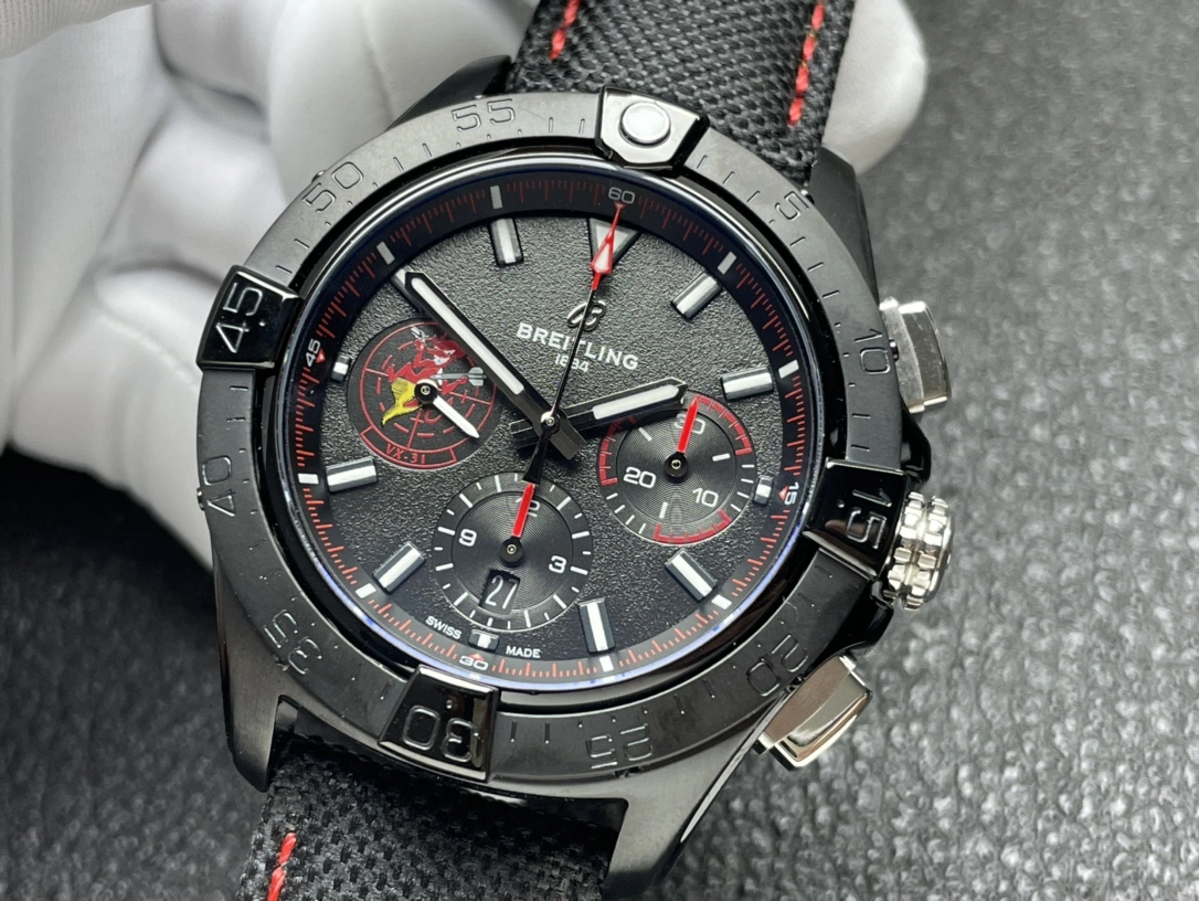 Elegant BREITLING Watches 177536