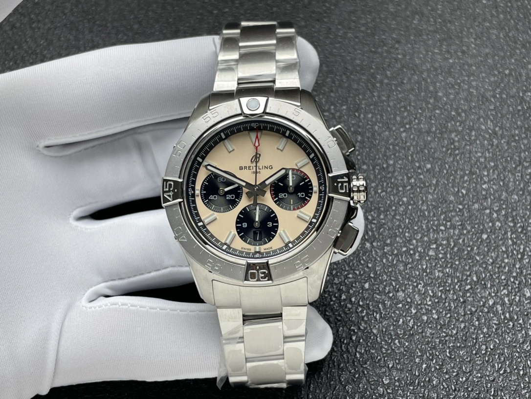 Refined BREITLING Watches 177508