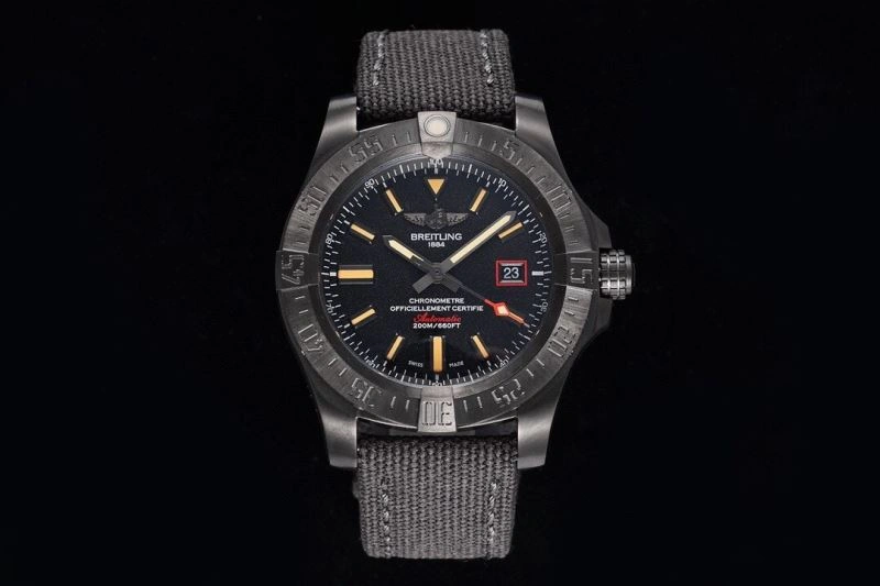 Sporty BREITLING Watches 177765