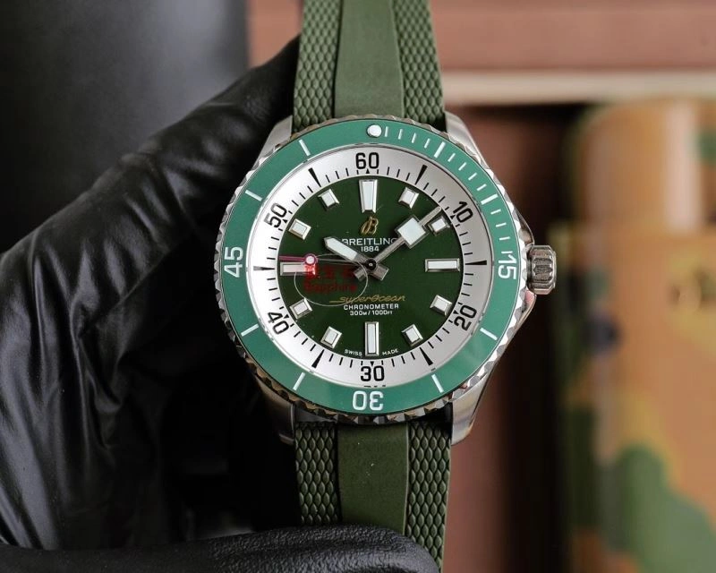 Contemporary BREITLING Watches 177746
