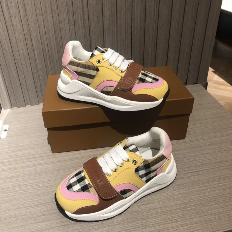 BURBERRY SHOES Seasonal 29976