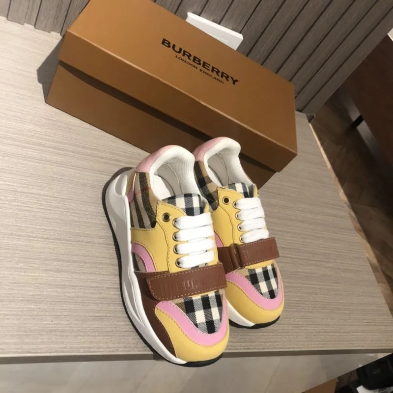 BURBERRY SHOES Seasonal 29976