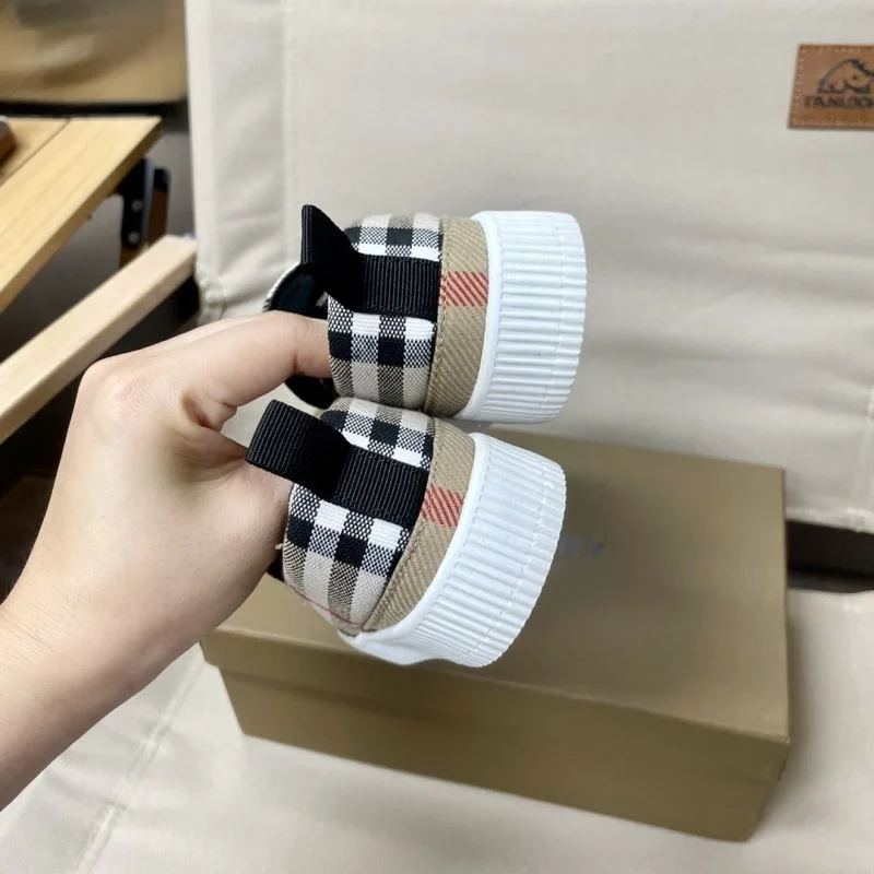Tailored BURBERRY SHOES 29952