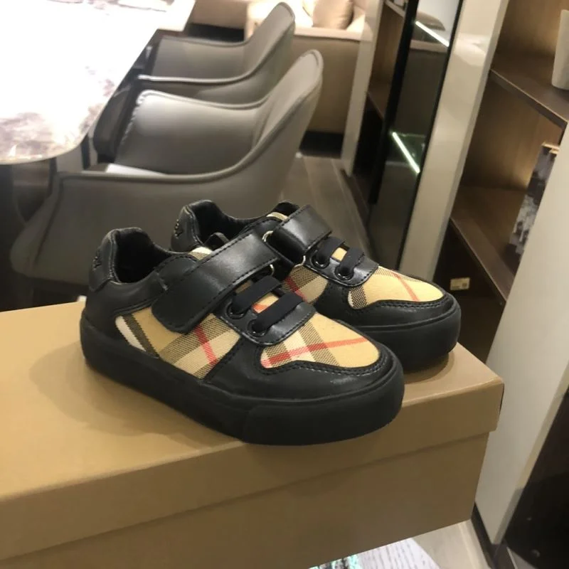 BURBERRY SHOES Stylish 29959