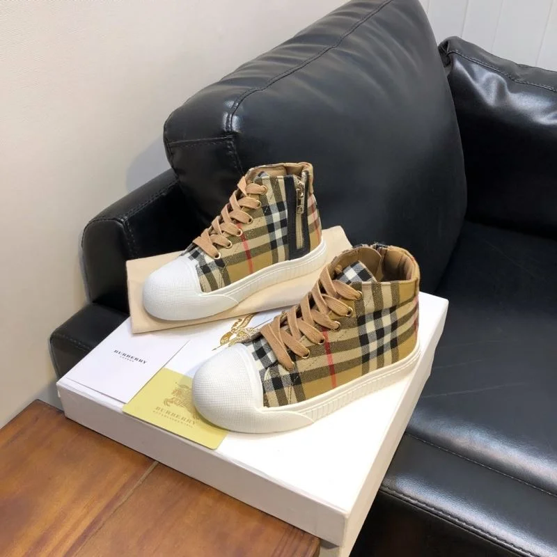 BURBERRY SHOES Stylish 29956