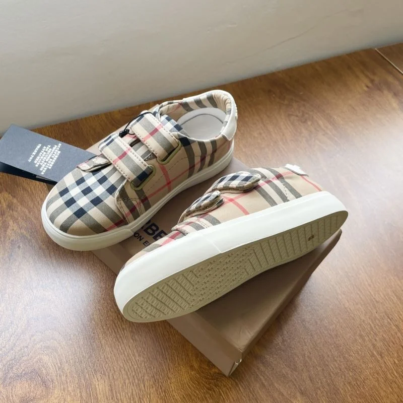 SportInspired BURBERRY SHOES 29947