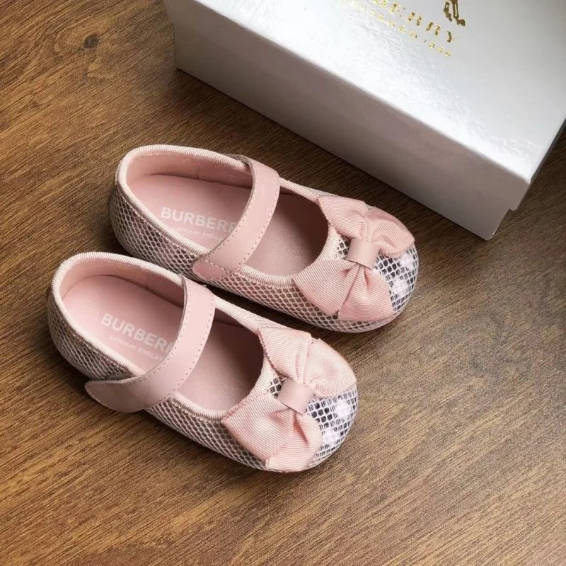 BURBERRY SHOES UrbanChic 29969