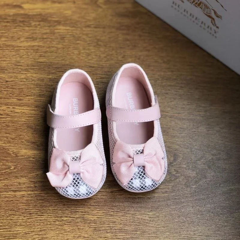 BURBERRY SHOES UrbanChic 29969