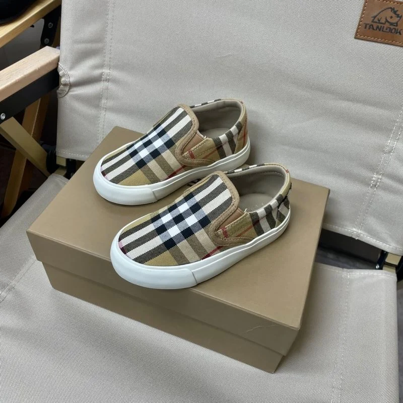 BURBERRY SHOES Lightweight 29965