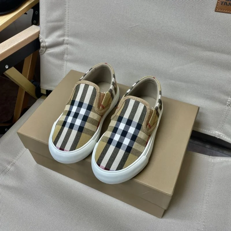 BURBERRY SHOES Lightweight 29965