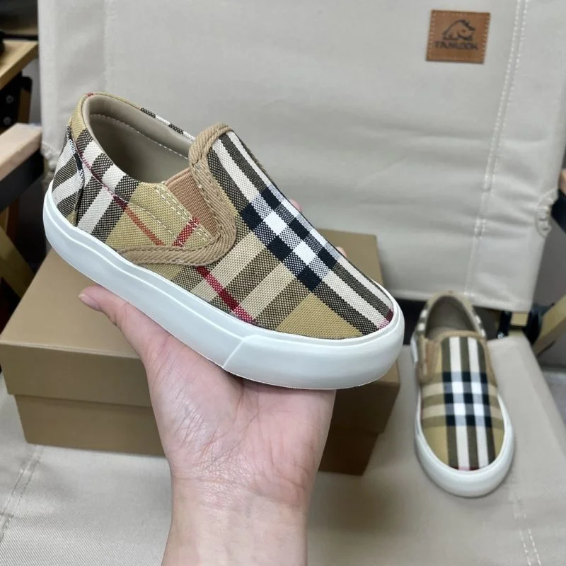 BURBERRY SHOES Lightweight 29965