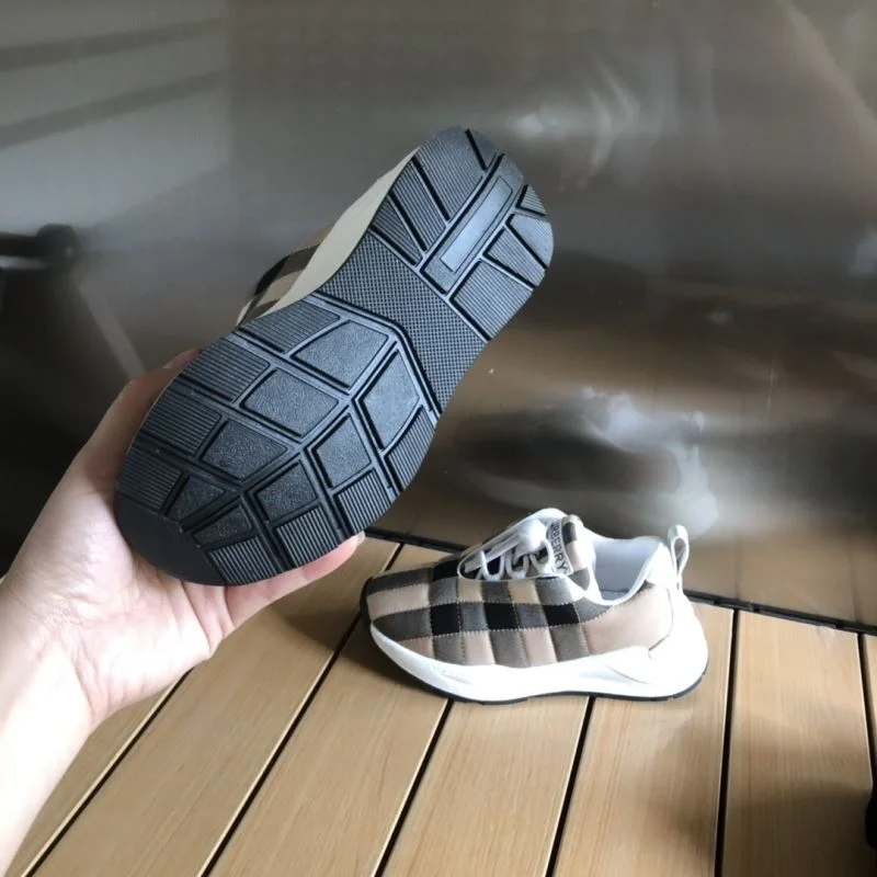 GoodFit BURBERRY SHOES 29945