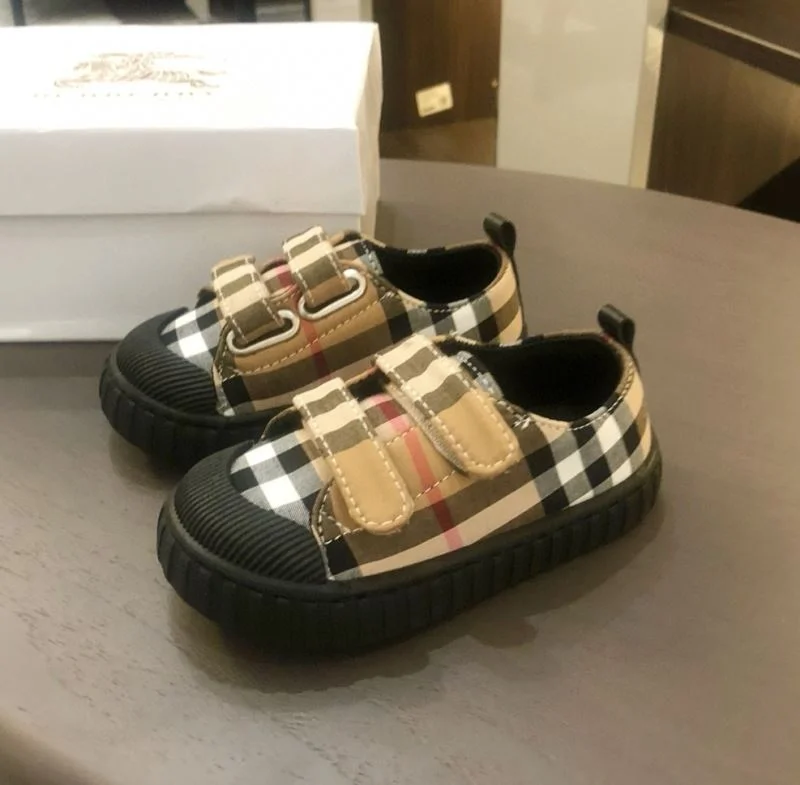 Tailored BURBERRY SHOES 29940