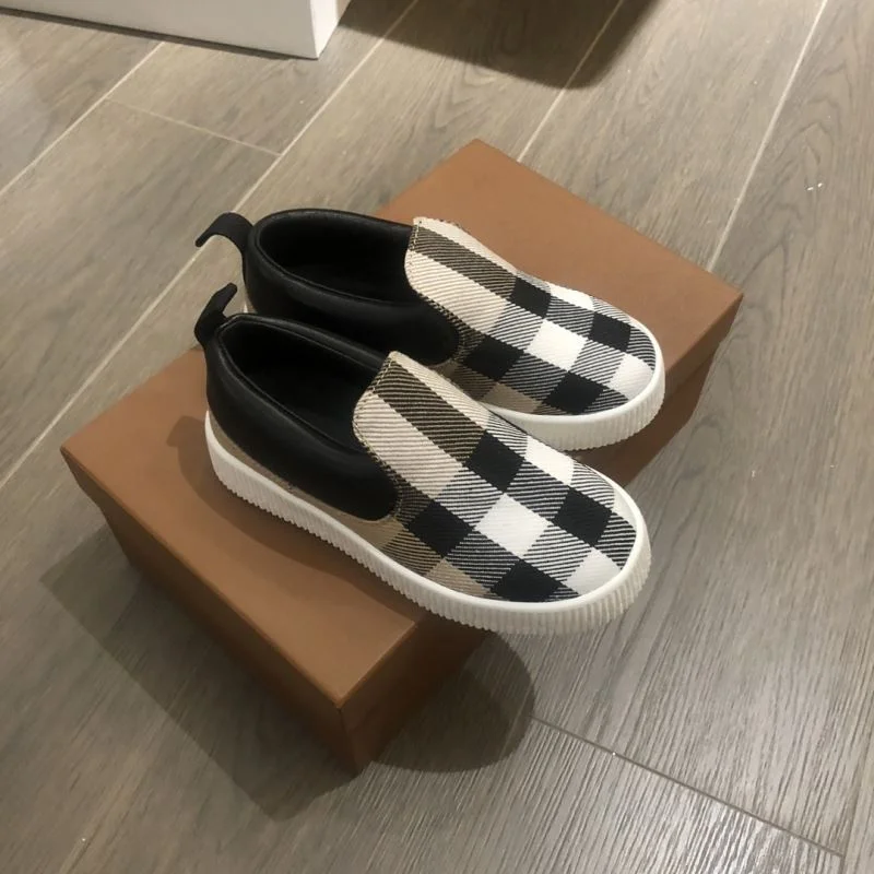 BURBERRY SHOES StreetReady 29926