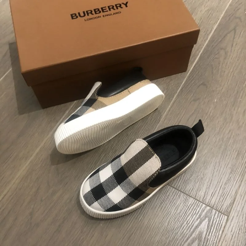 BURBERRY SHOES StreetReady 29926