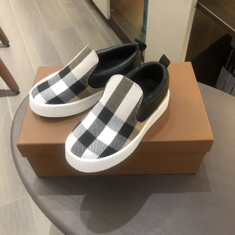 BURBERRY SHOES StreetReady 29926