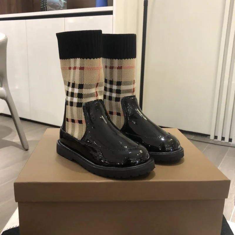 Sophisticated BURBERRY SHOES 29928