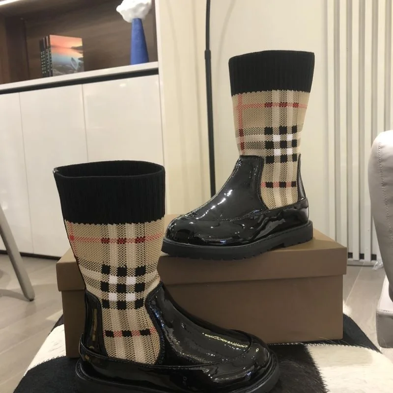Sophisticated BURBERRY SHOES 29928