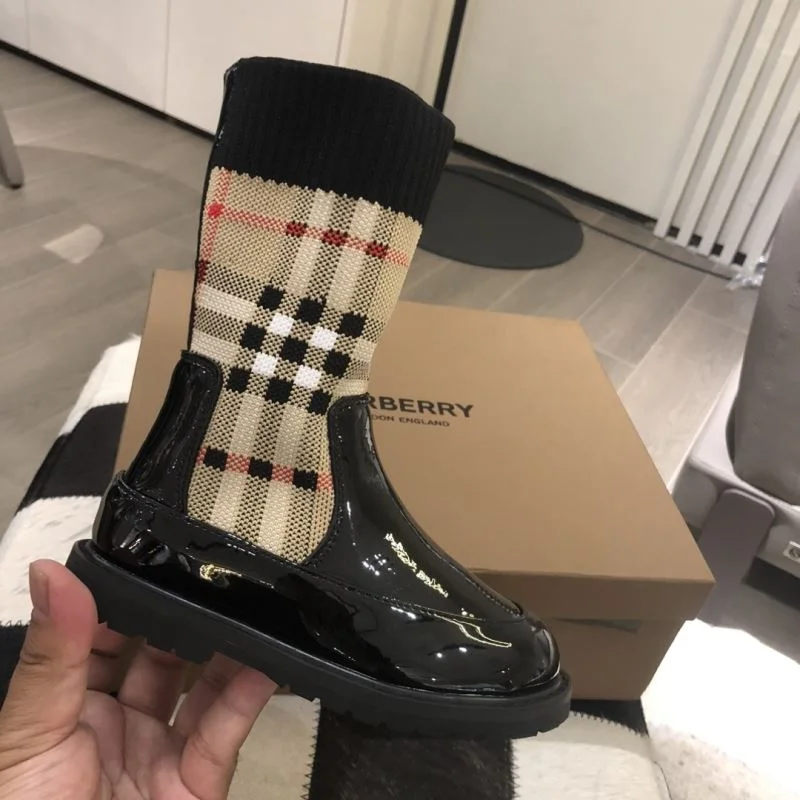 Sophisticated BURBERRY SHOES 29928