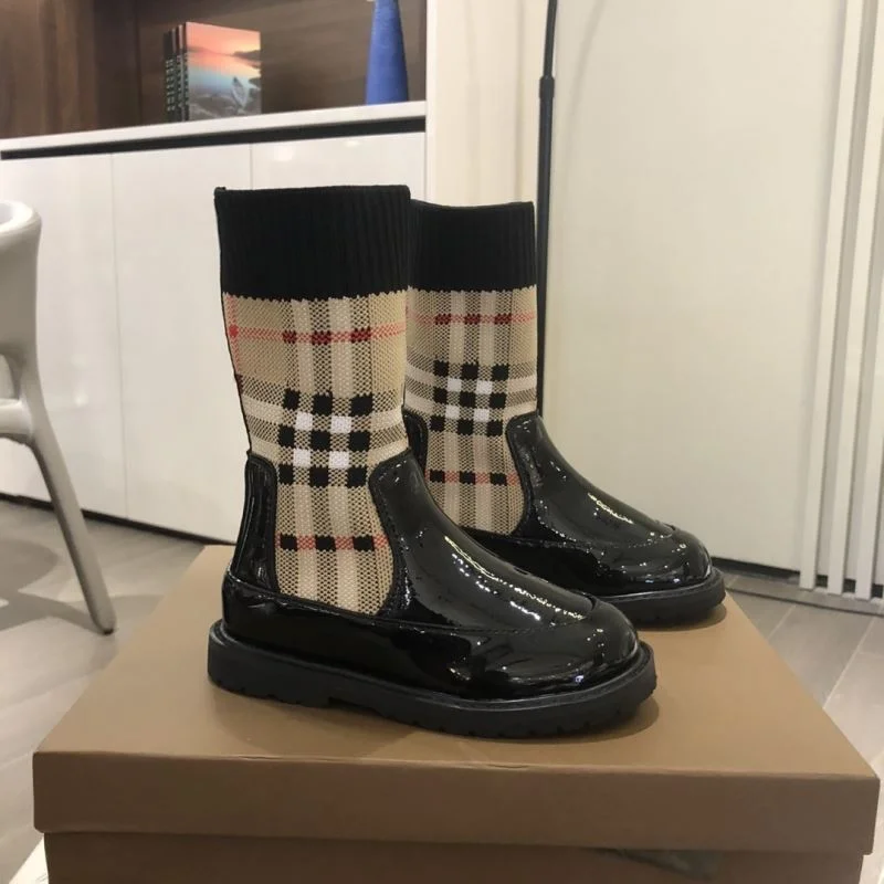 Sophisticated BURBERRY SHOES 29928