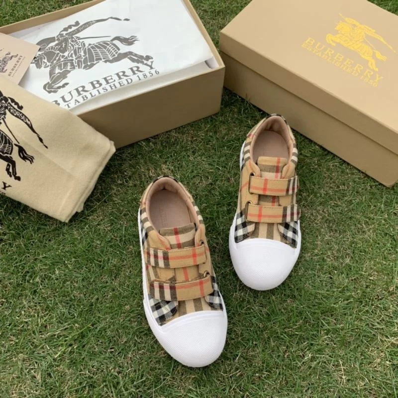 BURBERRY SHOES TravelReady 29922