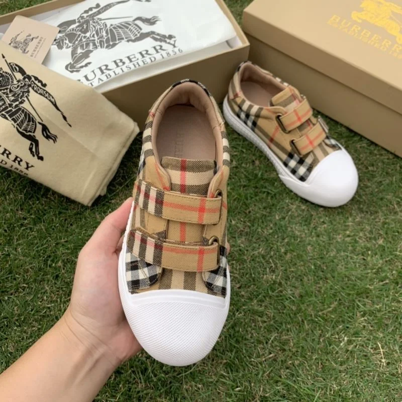 BURBERRY SHOES TravelReady 29922