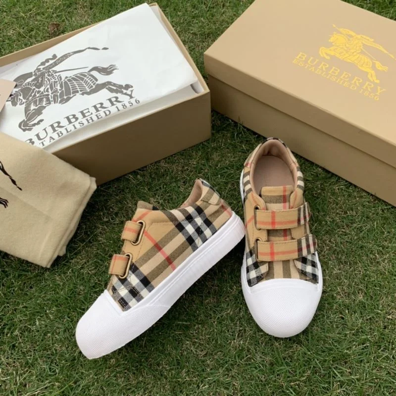 BURBERRY SHOES TravelReady 29922