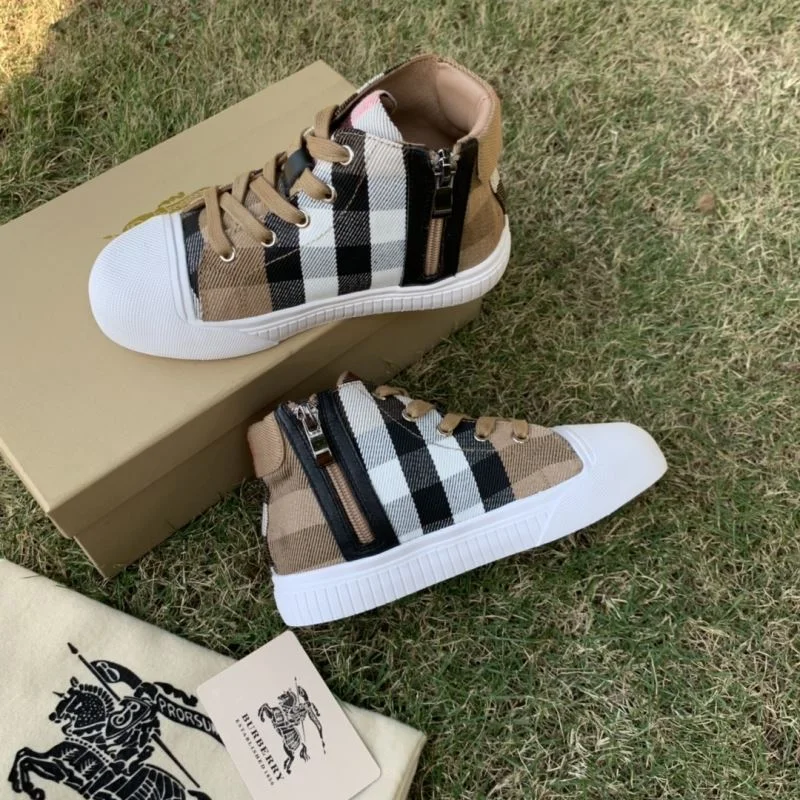 EasyMatch BURBERRY SHOES 29935