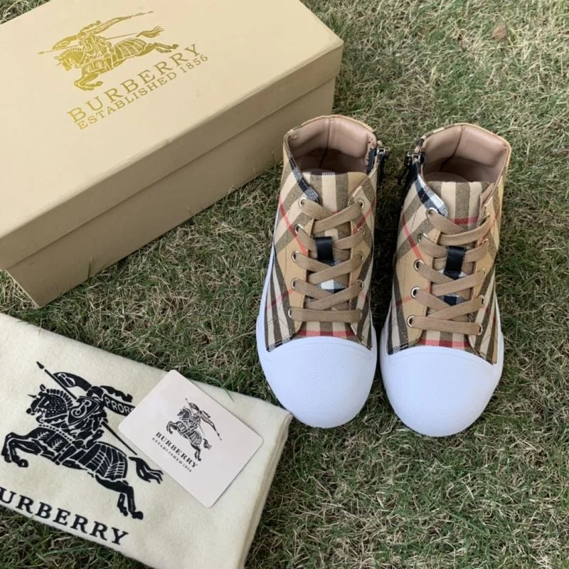 BURBERRY SHOES Soft 29939