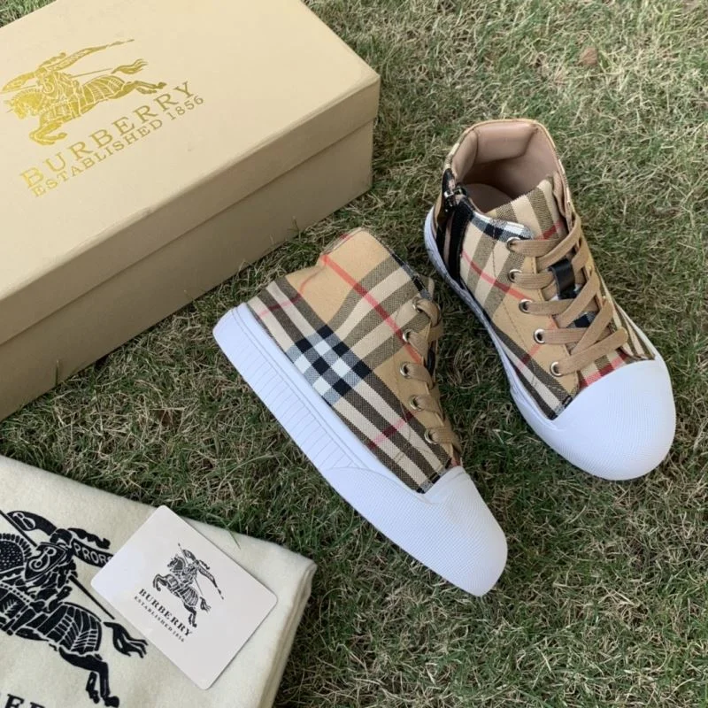BURBERRY SHOES Soft 29939