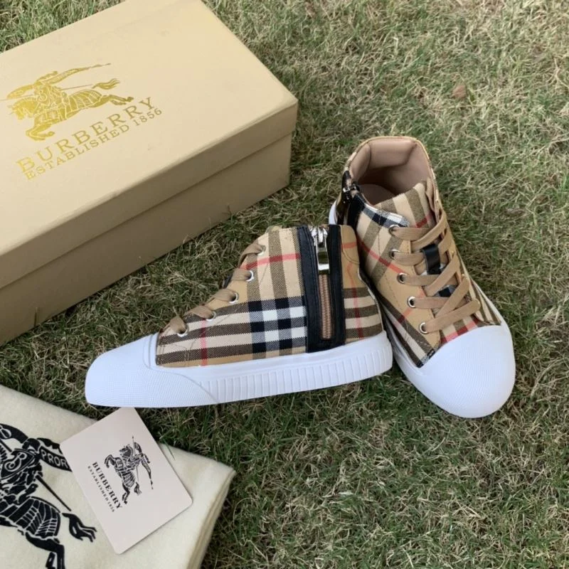 BURBERRY SHOES Soft 29939