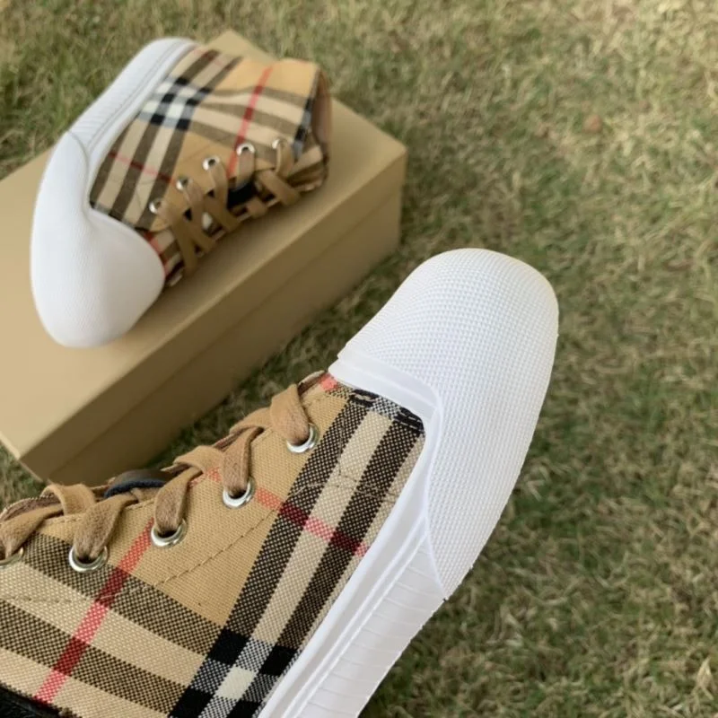 BURBERRY SHOES Soft 29939