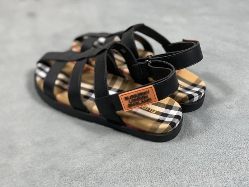 Colorful BURBERRY SHOES 29936