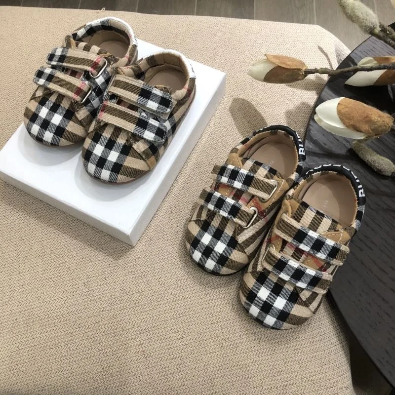 BURBERRY SHOES Compact 29915
